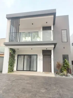 3bdrm House in 3 Bedroom House for for Sale