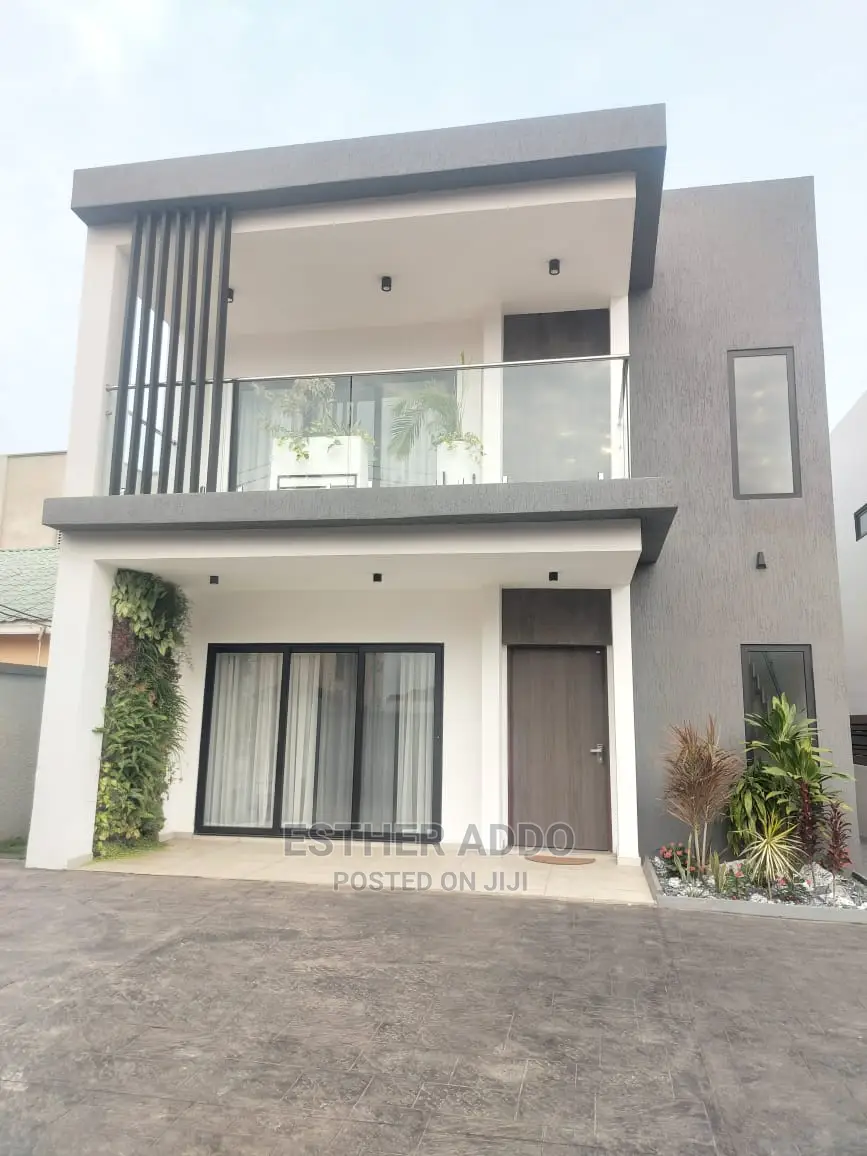 3bdrm House in East Legon for sale