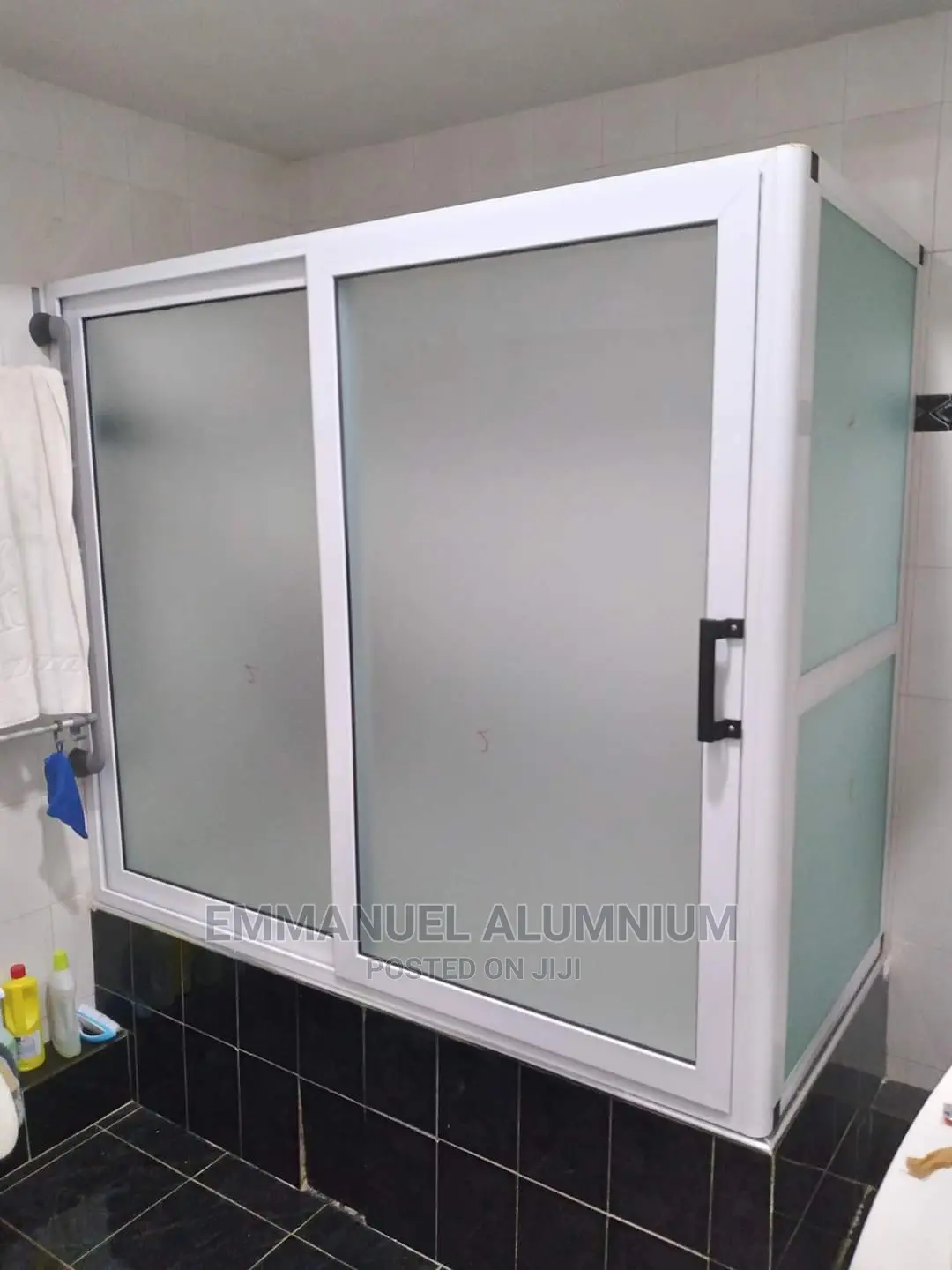 B8 Series Bathroom Sliding Door
