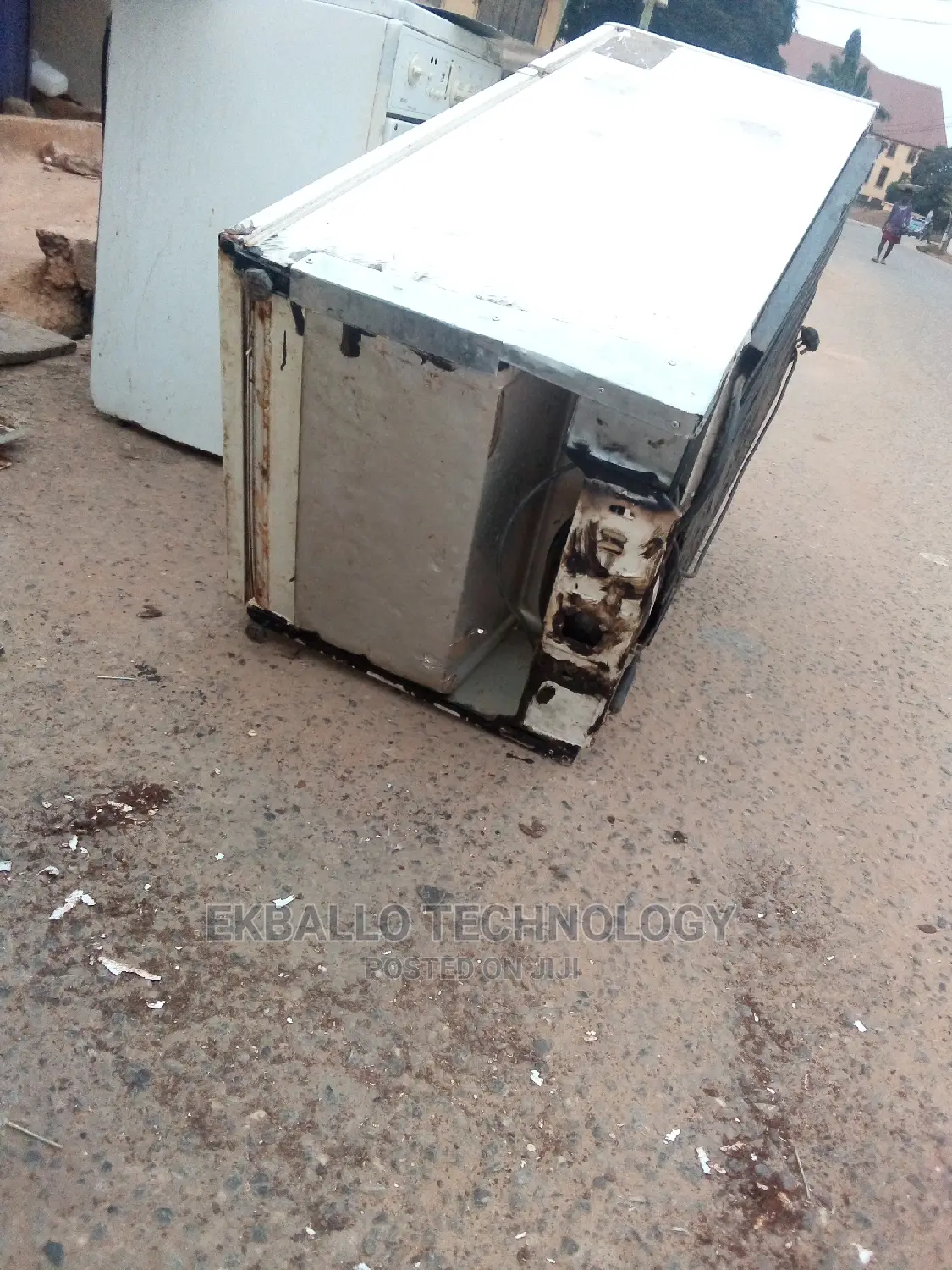 Fridge Repairs ,Body Works , Spraying