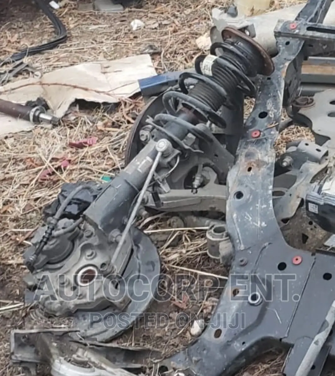 2013 - 2019 Ford Fusion Front Shocks Hub