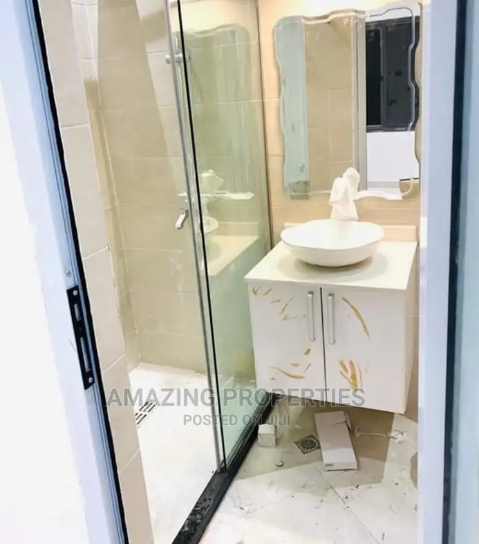 4bdrm House in Spintex Batsonaa for sale