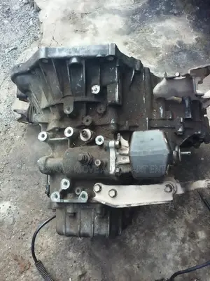Manual Home Used Gearbox Available for All Cars.