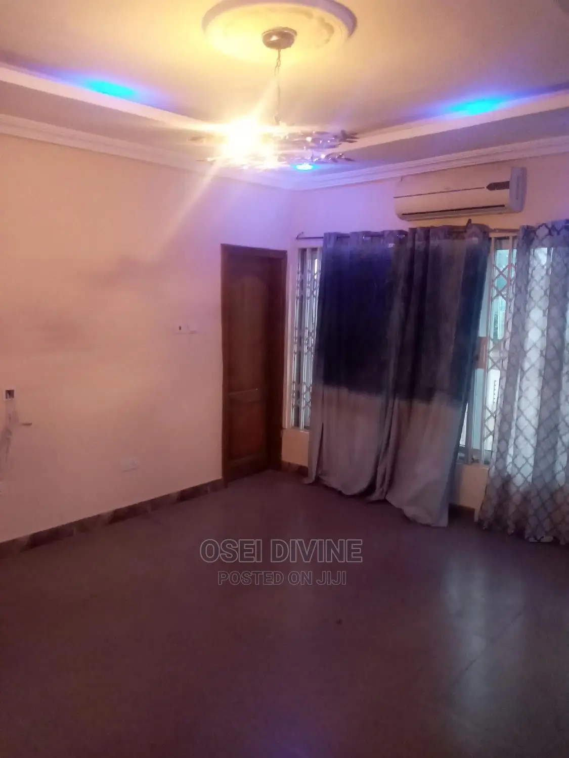 Very Neat 2-Bedrooms Apartment Dansoman