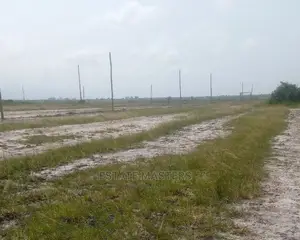 Spectacular Estate Lands for Sale: Central University