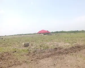 Unique and Perplexing Estate Lands for Sale.