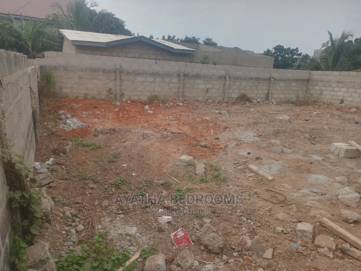 Half Plot at Tseaddo Round About Going for Sale