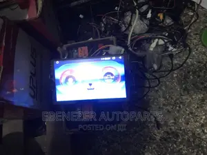 Toyota Fortuner 2012 Android Tape