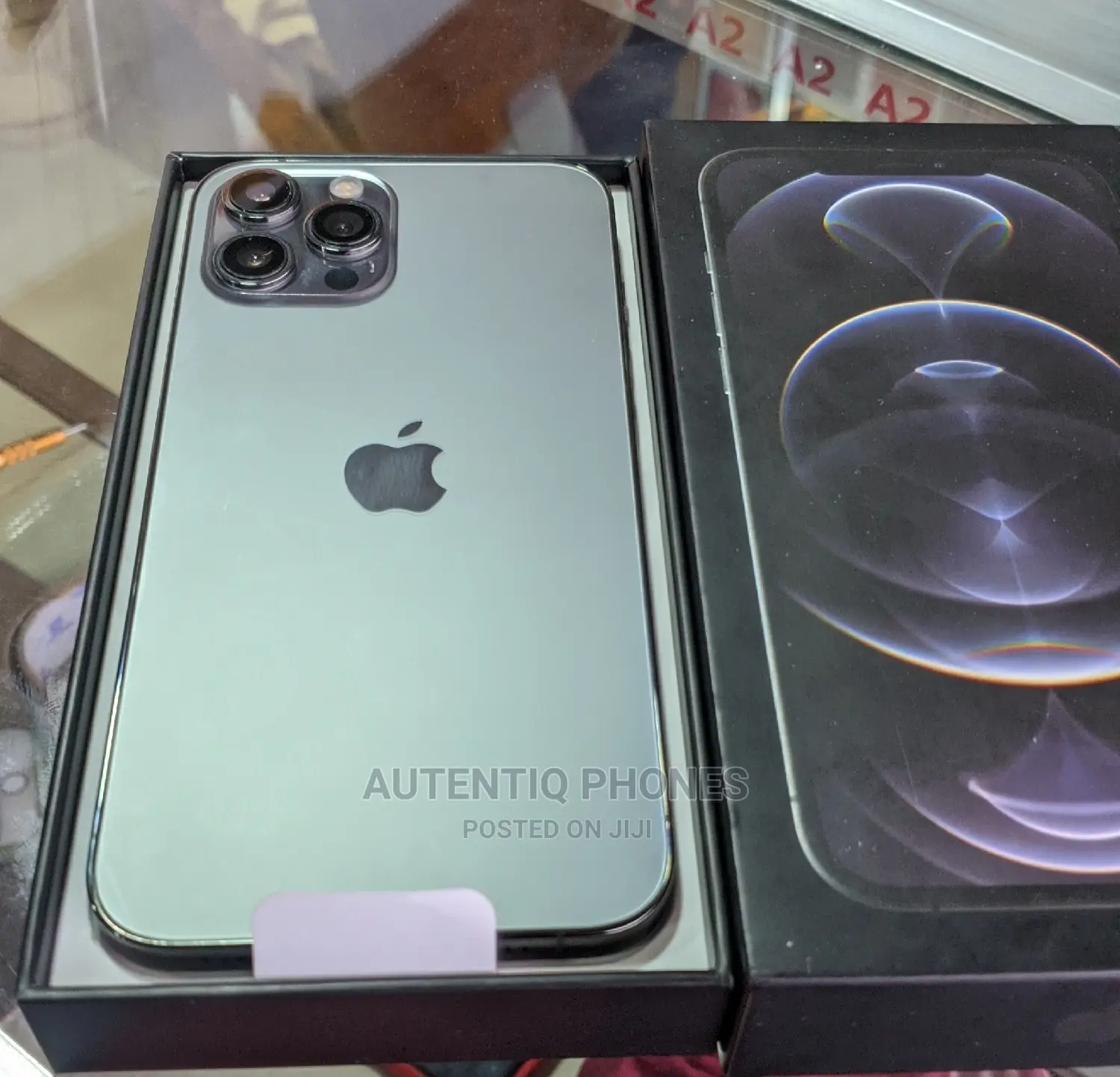 New Apple iPhone 12 Pro Max 256 GB Gray