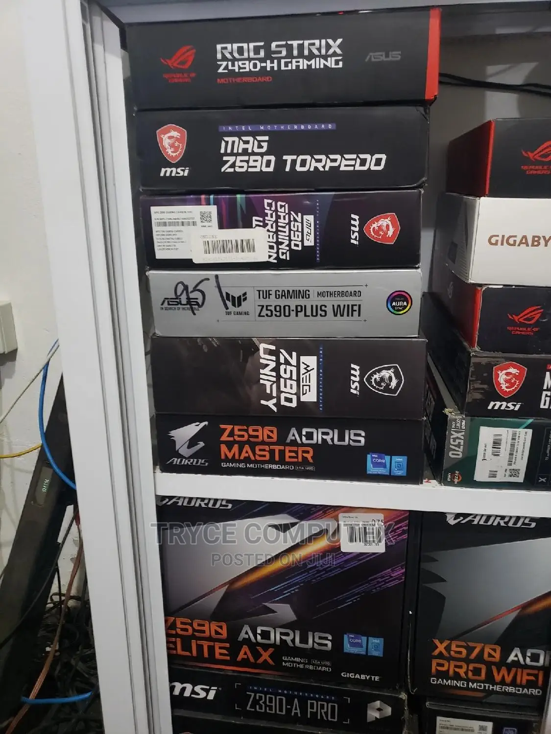 Z590 and Z490 Motherboard for 11th/10th Generation CPU