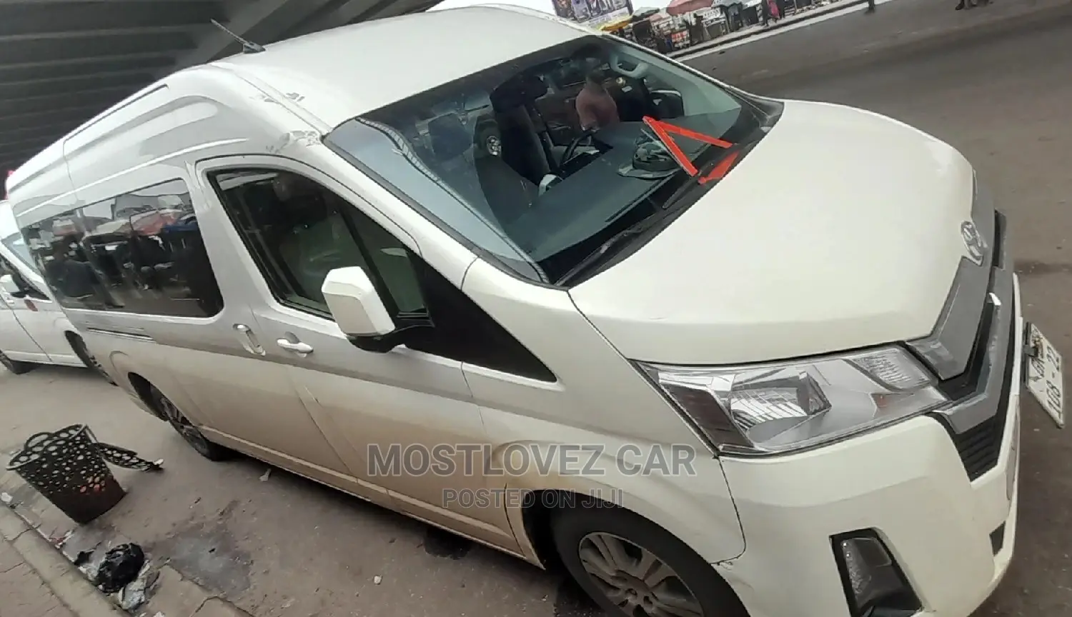 Car for Rent Toyota Hiace Buses for Rent in Ghana Weddings