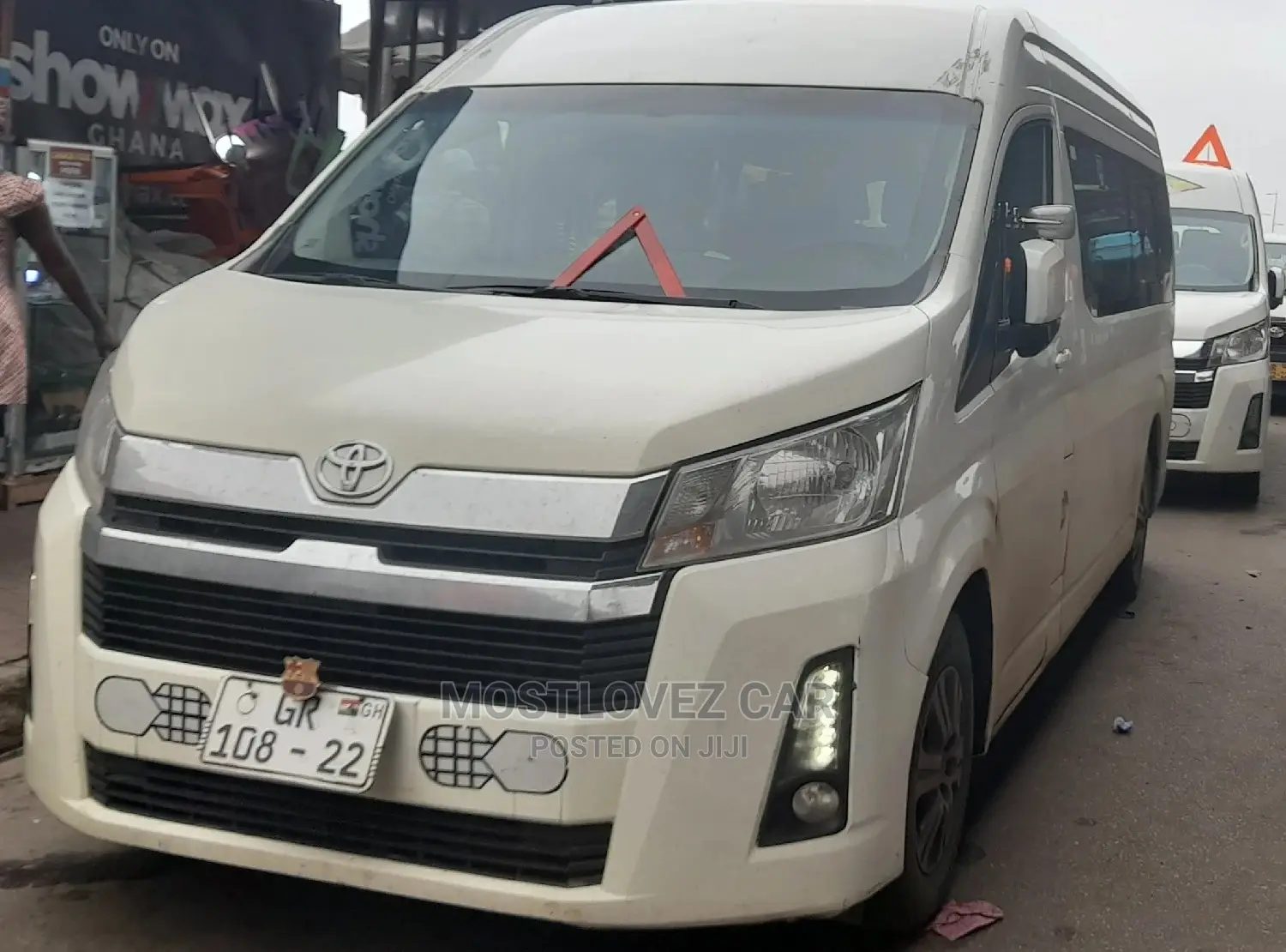 Car for Rent Toyota Hiace Buses for Rent in Ghana Weddings