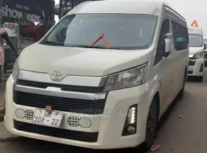 Car for Rent Toyota Hiace Buses for Rent in Ghana Weddings