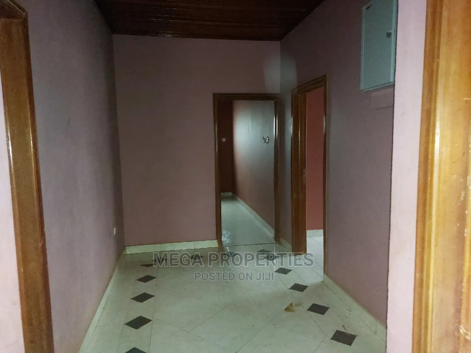 5bdrm House in East Legon for rent