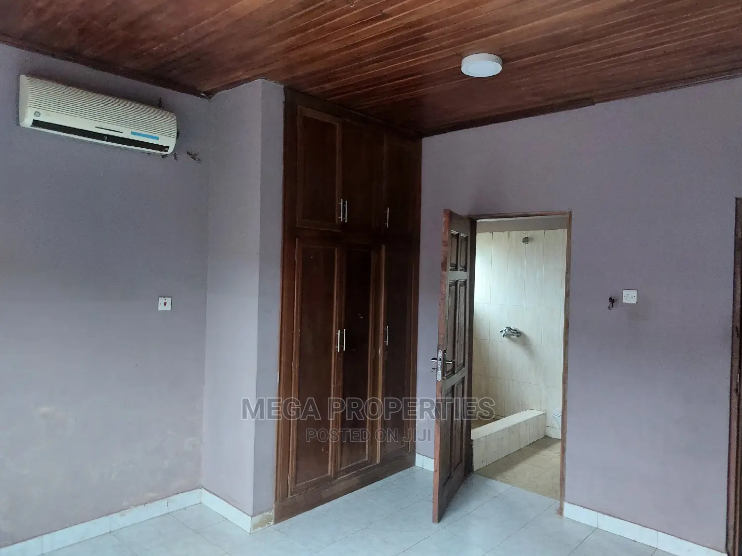 5bdrm House in East Legon for rent