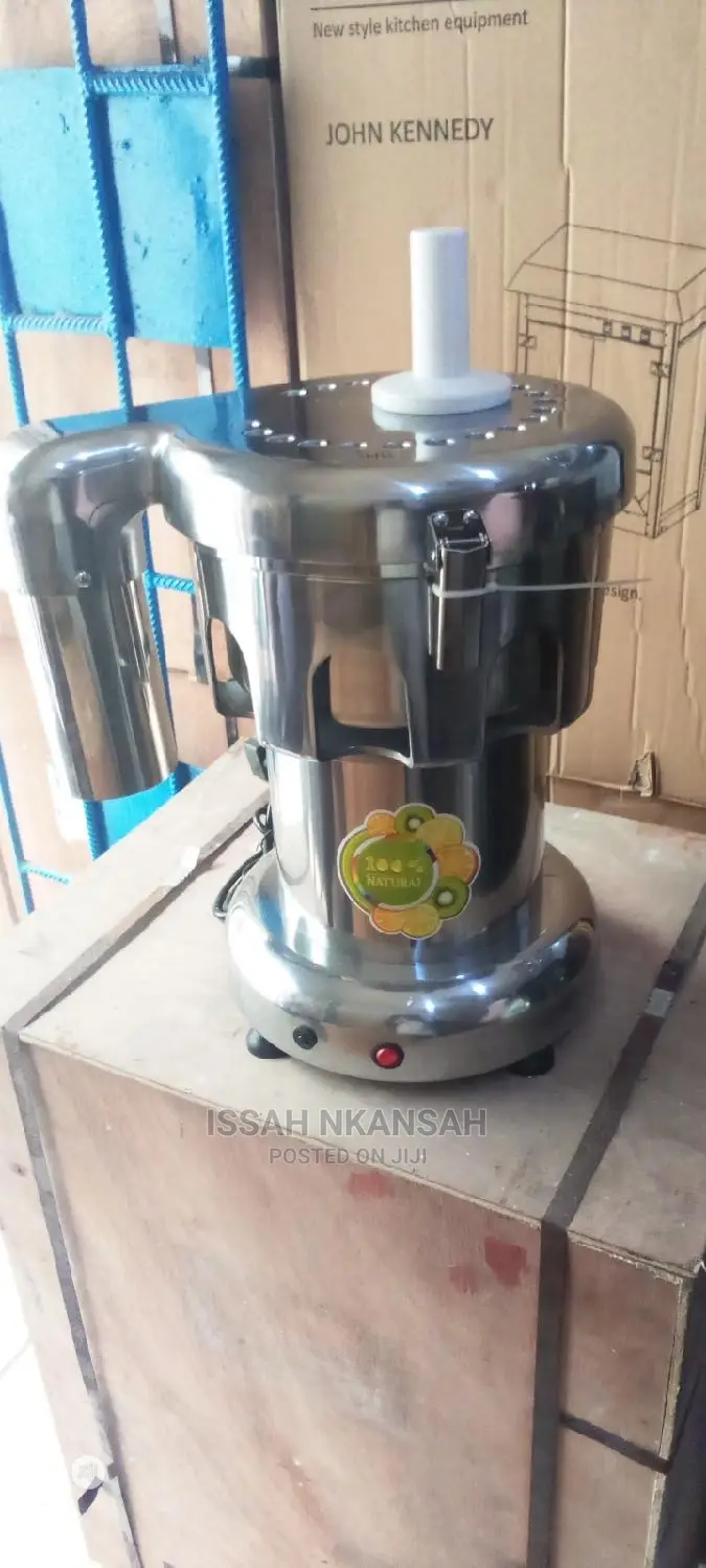 Juicer Extractor. Big Size