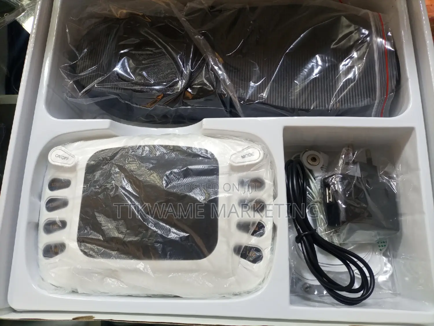 Multifunction Pulse Massager