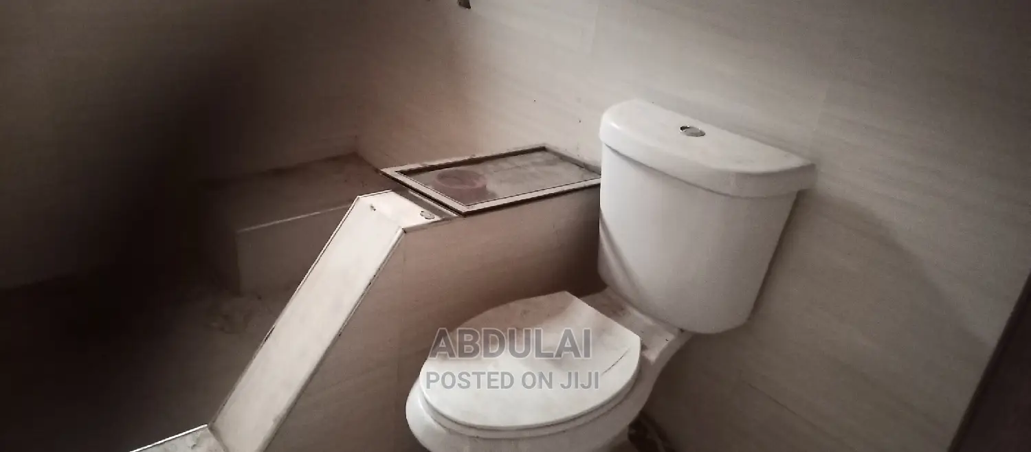 2bdrm Apartment in Haatso Rebbit for Rent