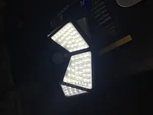Solar Wall Garden Light