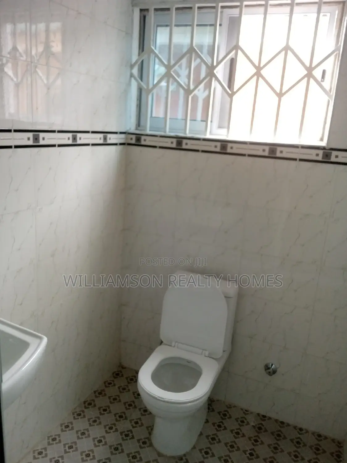 2bdrm Apartment in Community 18 Area, Spintex for rent