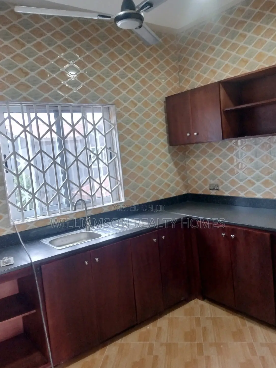 2bdrm Apartment in Community 18 Area, Spintex for rent