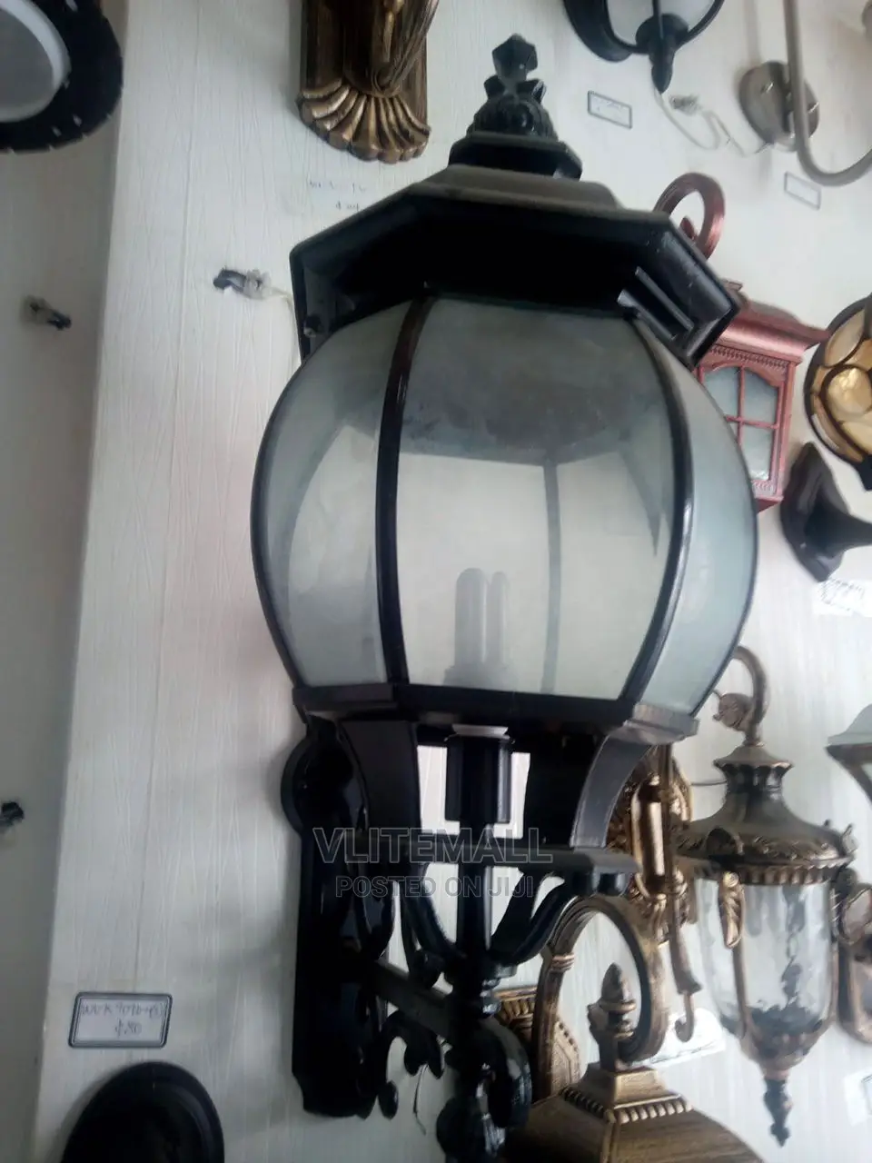 Royal Standard Indoor Lamp