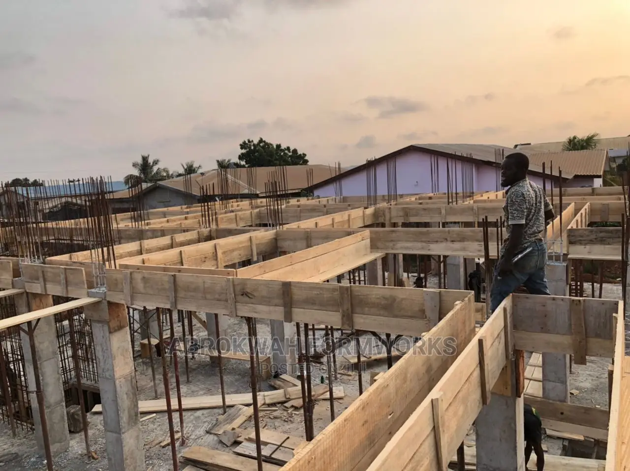 Wood/Metals/Beams/2by4/Slab/Decking/Bamoo/Formwork/Carpenter