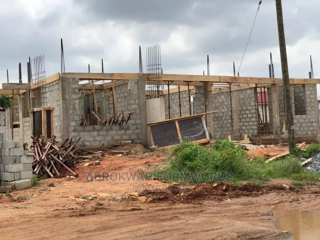 Wood/Metals/Beams/2by4/Slab/Decking/Bamoo/Formwork/Carpenter