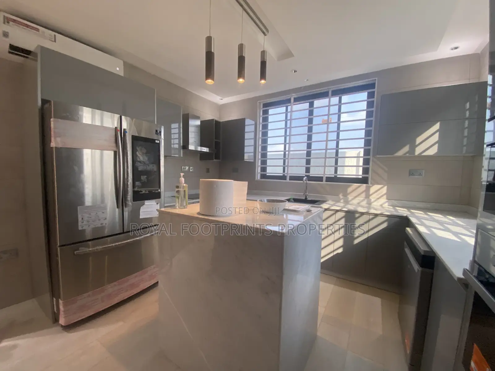 4bdrm House in East Legon for Sale