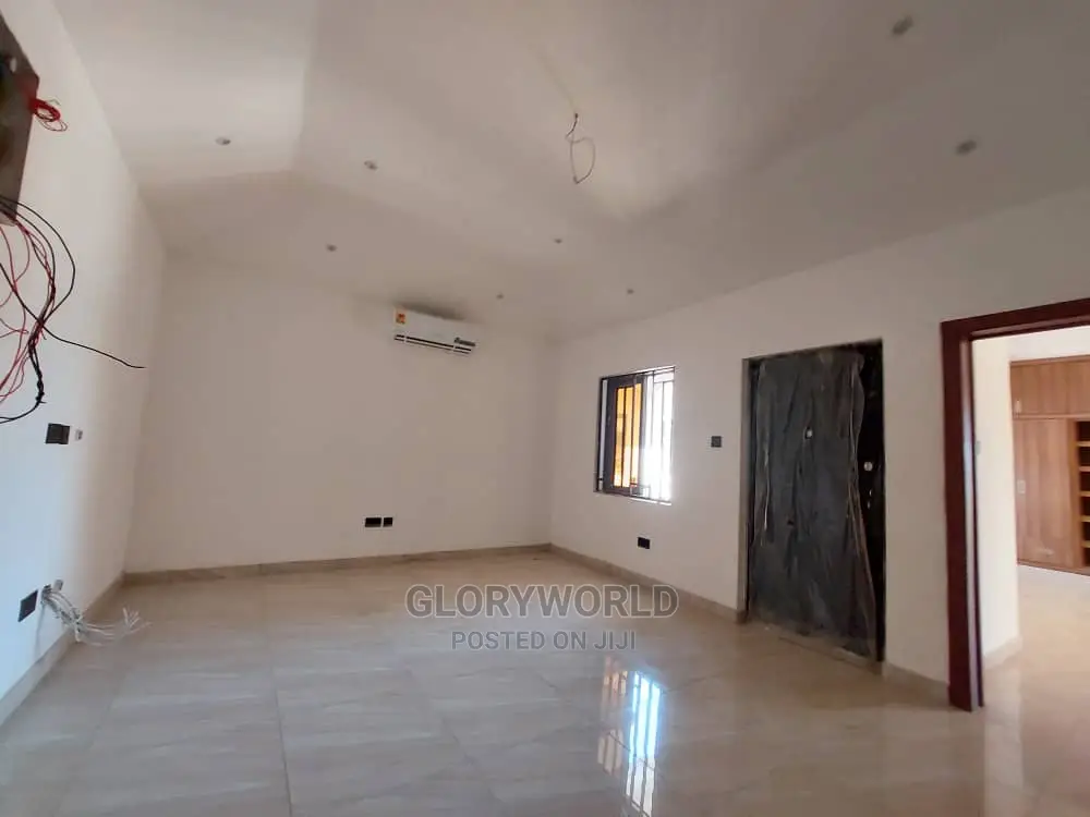 4bdrm House in Spintex for sale