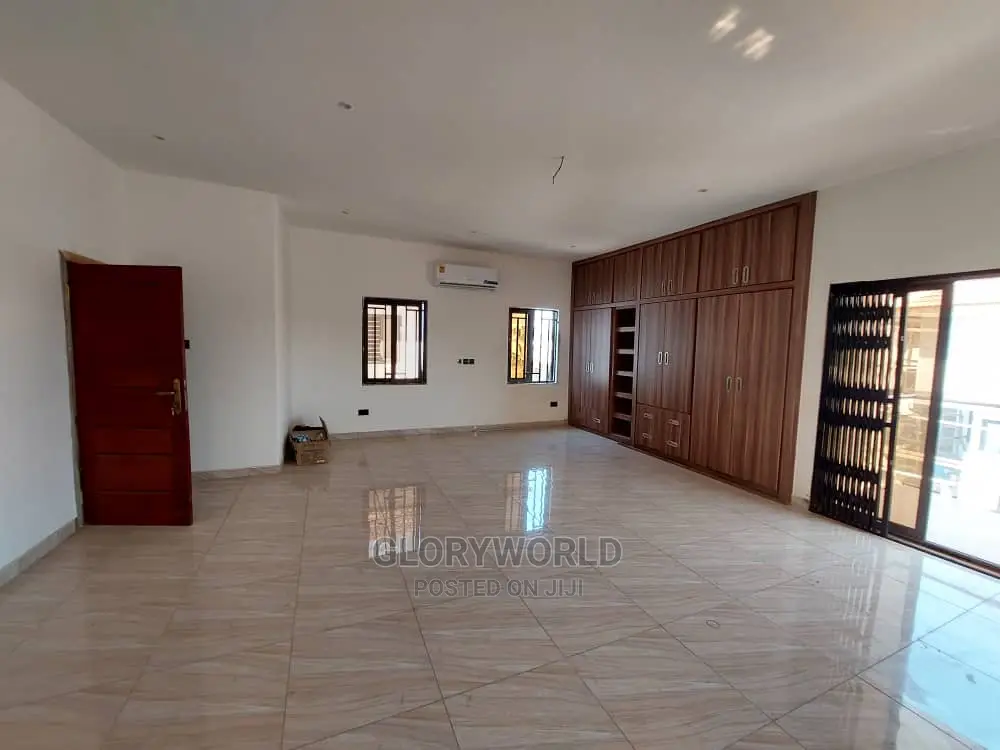 4bdrm House in Spintex for sale
