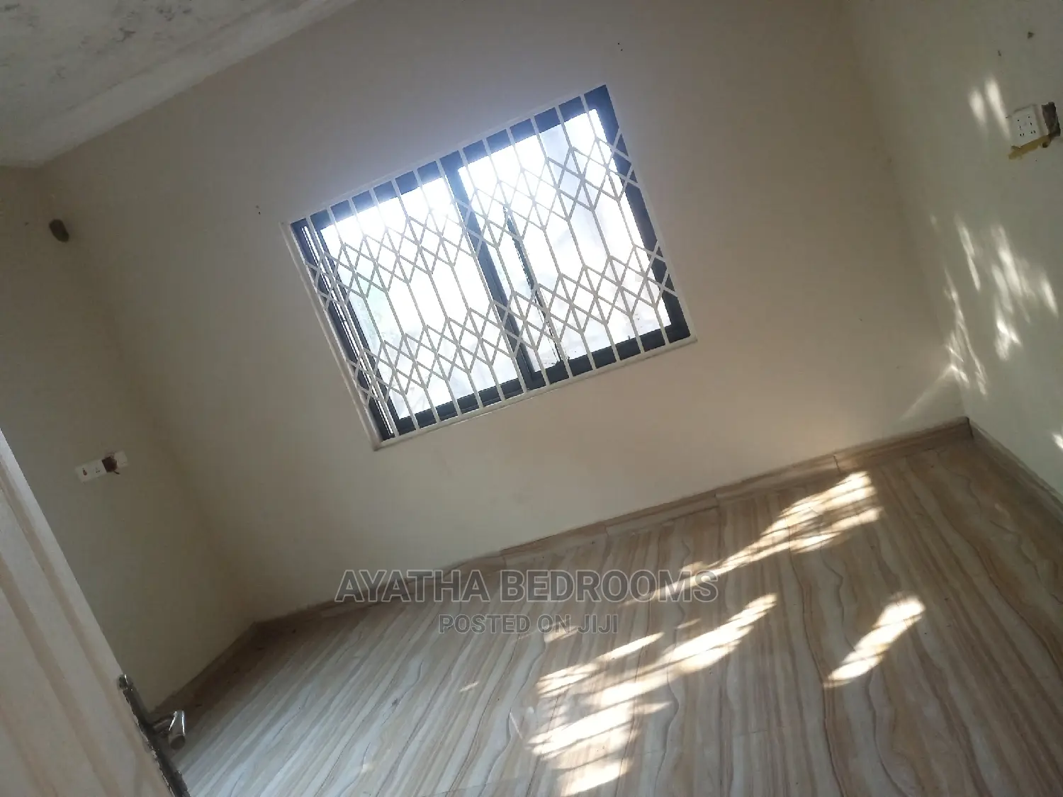 2bdrm Apartment in Ayathar Bedroom, New Town for Rent