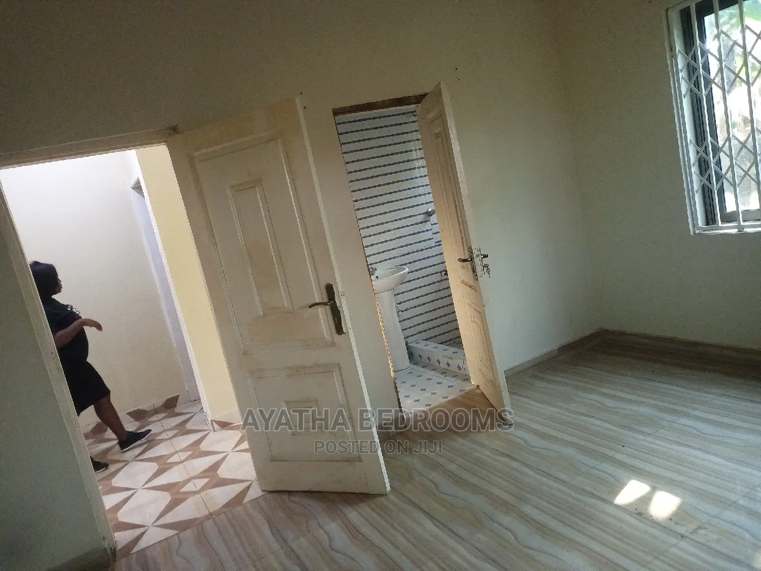 2bdrm Apartment in Ayathar Bedroom, New Town for Rent