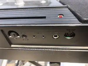 Korg SP 170s Digital Piano Keyboard