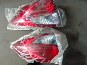 Hyundai Tucson 2016/18 Tail Light Pair.