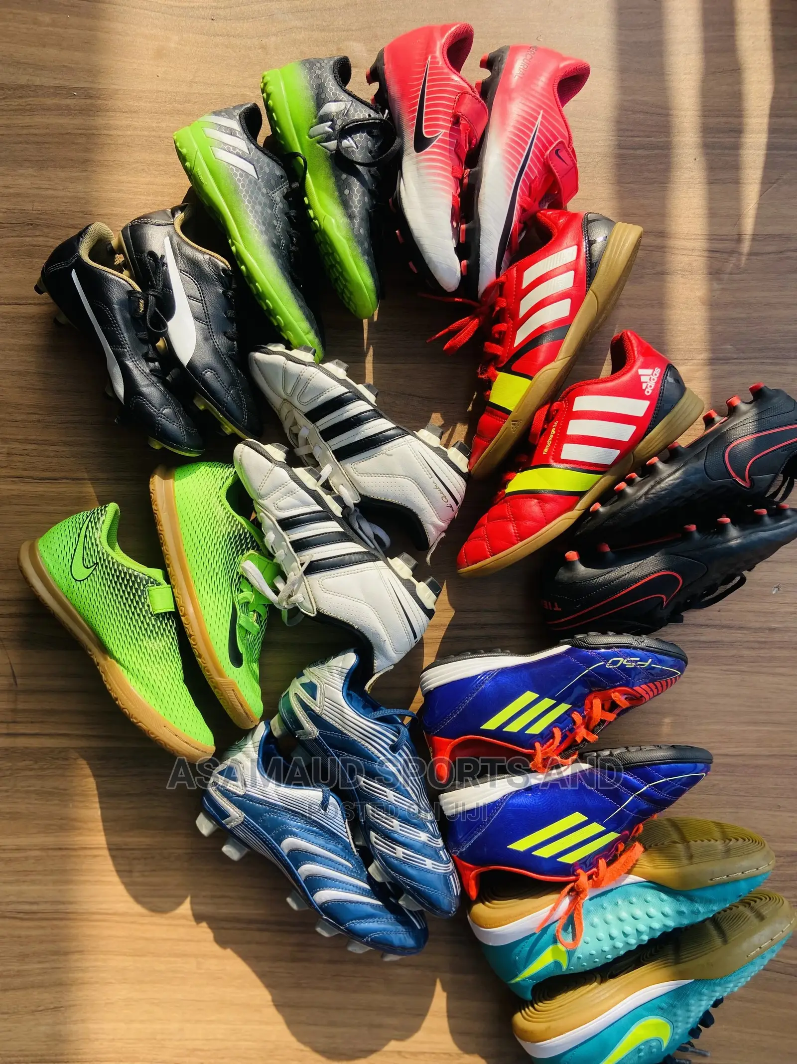 Original Kid’S Football Cleat at Cool Price