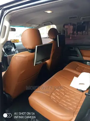 Rent a Car. Land-Cruisers V8 for Rent With a Driver Included