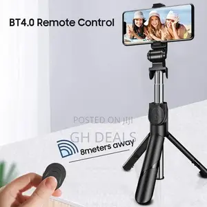 Wireless Bluetooth Selfie Stick Tripod - Black