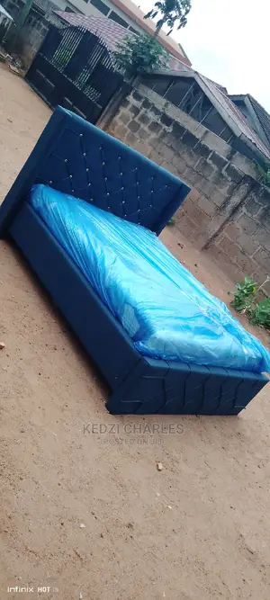Foreign Queen With Mattress