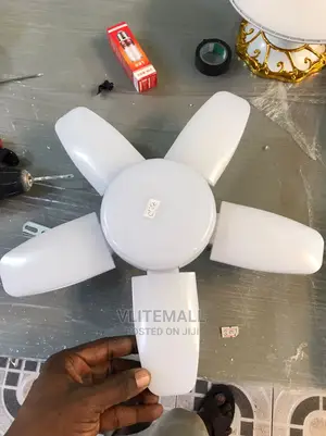 Zj 5 Blade Led Bulb