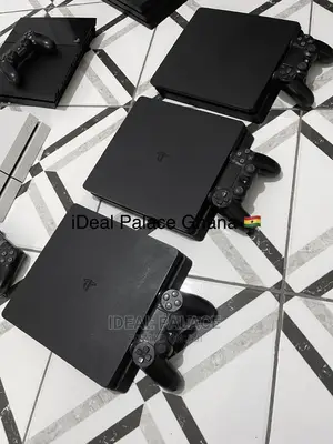Neatly Used Playstation 4 Slim