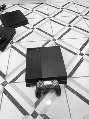 Uk Used Ps4 Standard