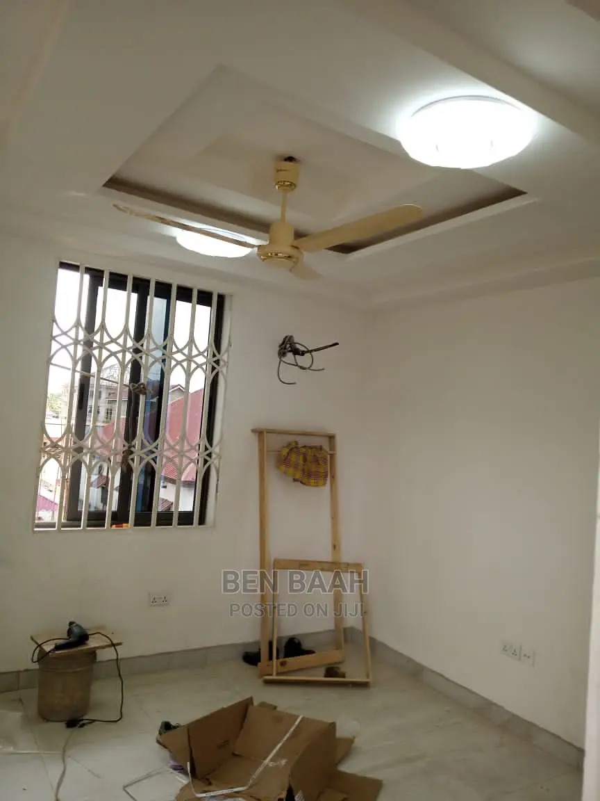 1bdrm Block of Flats in Ben Properties, Pillar 2 for rent
