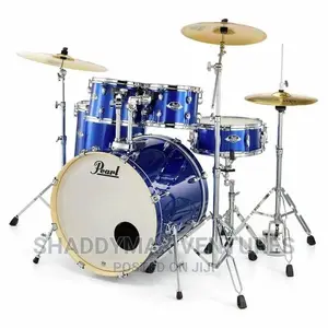 Pearl Decade Drums Set