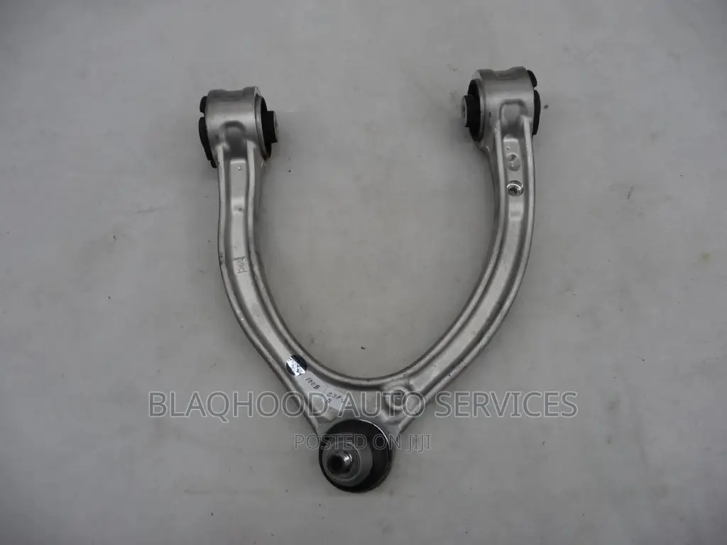 Benz W205 C300/400 4matic 2015-2019 UPPER ARM Pair in Stock