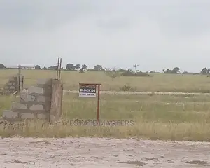 Famous Estate Lands for Sale