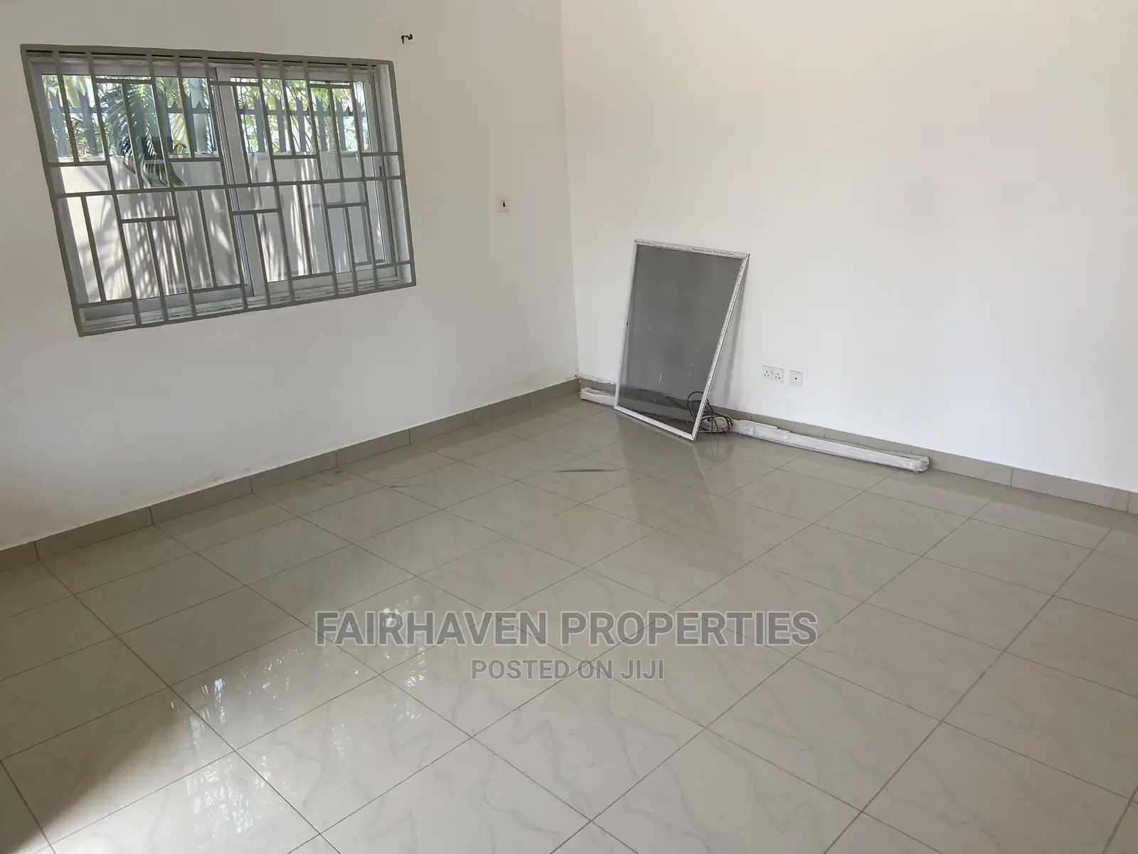 2bdrm House in Tseaddo, Airport Residential Area for Rent