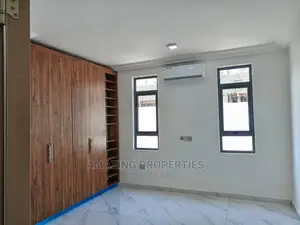 4bdrm House in East Legon for Sale