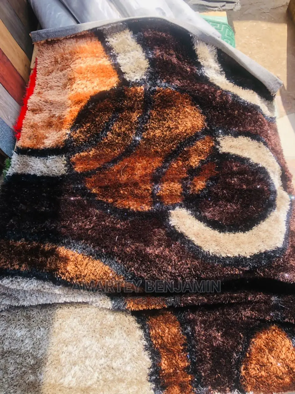 Center Carpet