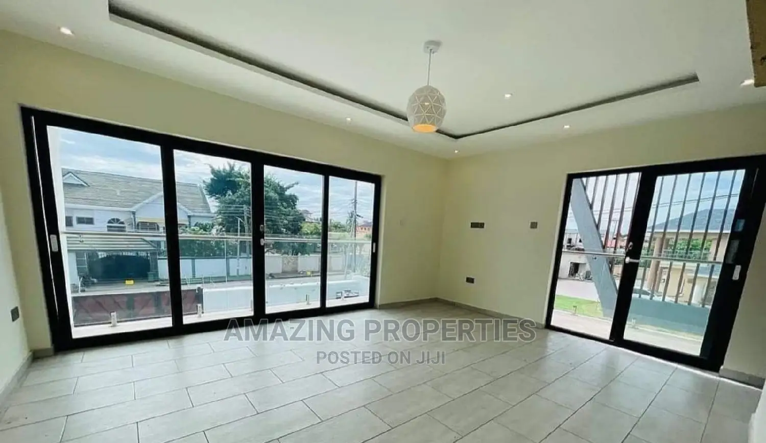 4bdrm House in East Legon for Rent